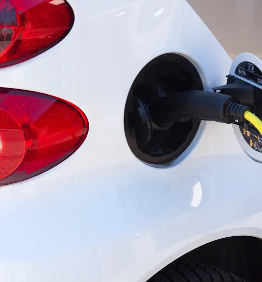 electric-car-734574-1